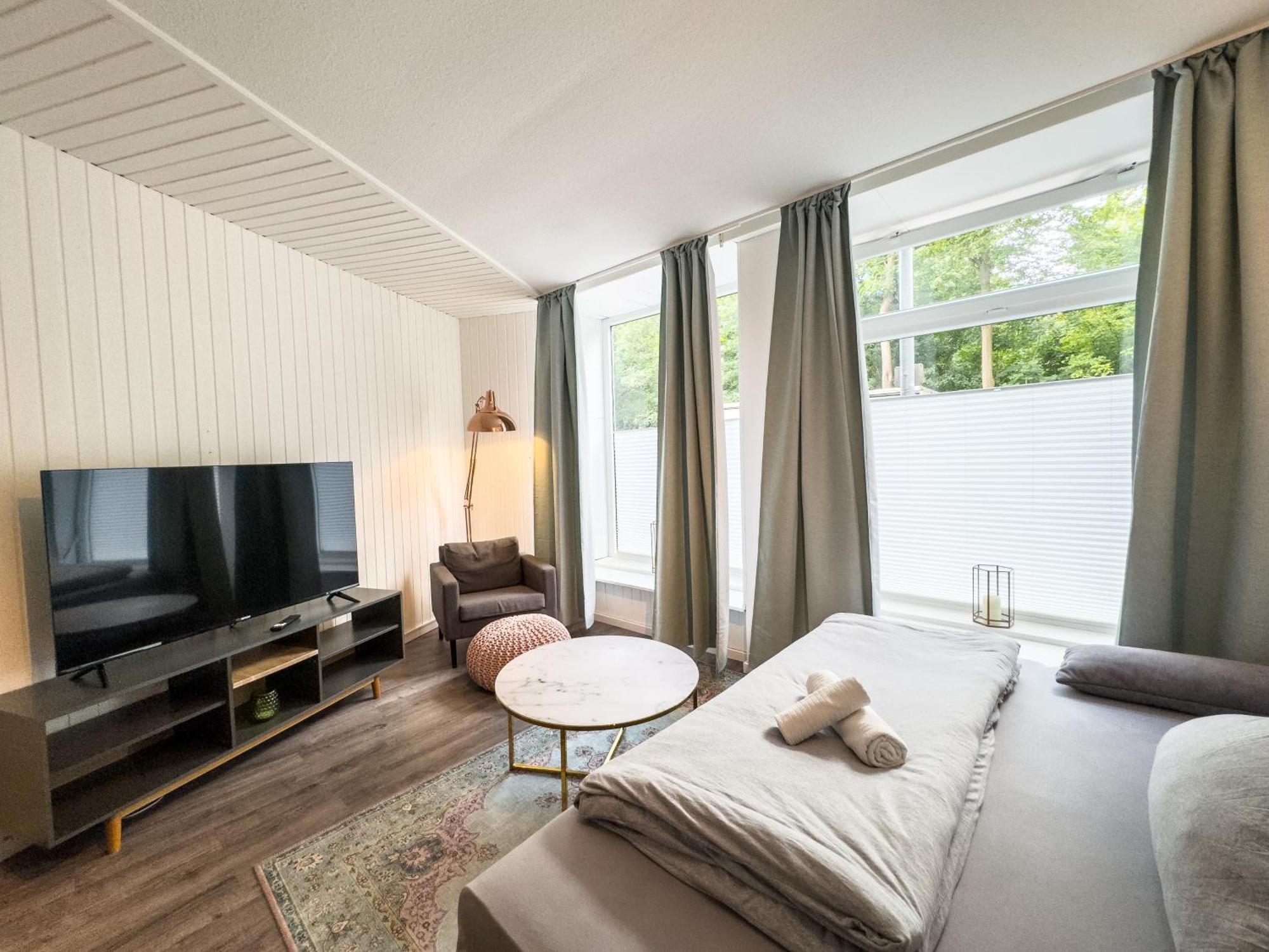 Schoene Wohnung Fuer 4 Gaeste An Der Eilenriede Mit Kostenlosen Parkplaetzen 汉诺威 外观 照片